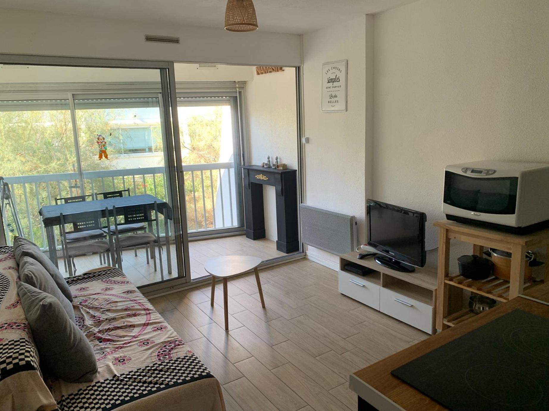 Vittoria Immobilier 12 -Reglement Sur Place - Cheques Vacances Acceptes La Grande Motte Rum bild