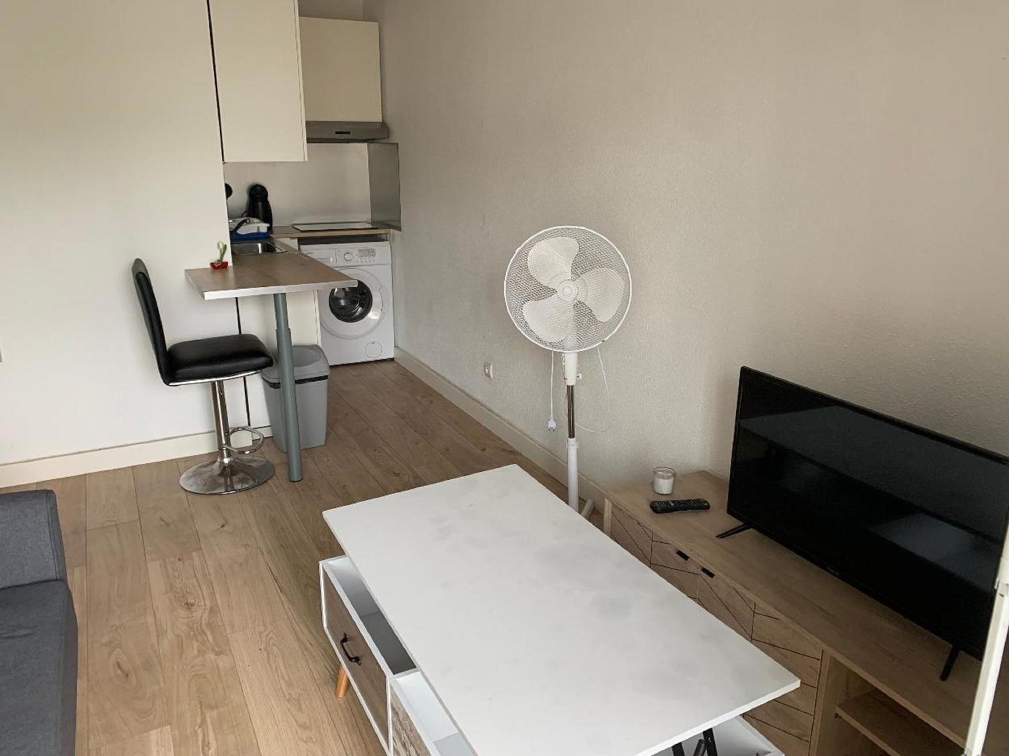 Vittoria Immobilier 12 -Reglement Sur Place - Cheques Vacances Acceptes La Grande Motte Rum bild