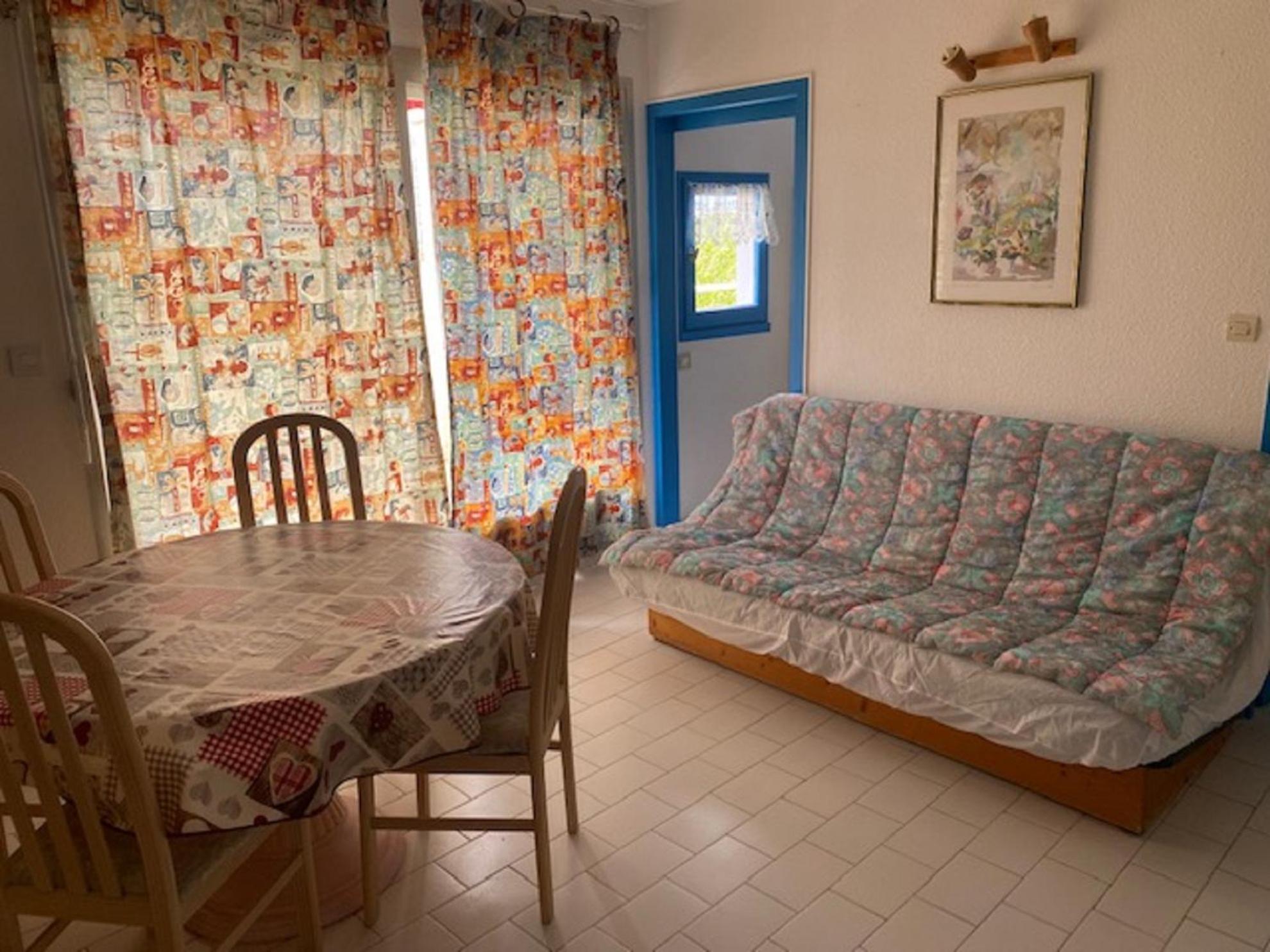 Vittoria Immobilier 12 -Reglement Sur Place - Cheques Vacances Acceptes La Grande Motte Rum bild